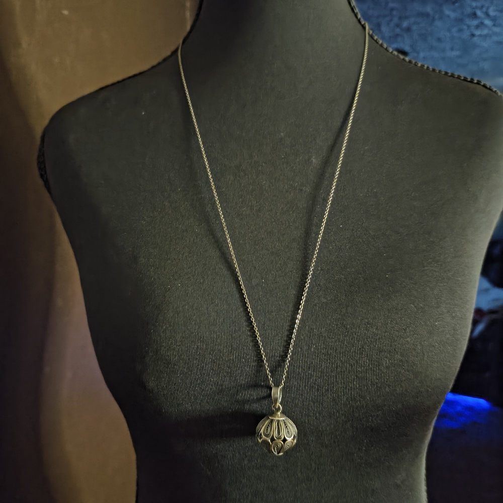 Delicate Silver-Tone Filigree Pendant Necklace - Long Chain